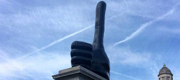 david-shrigley_fourth-plinth-sculpture-really-good_dezeem_ban-852x609